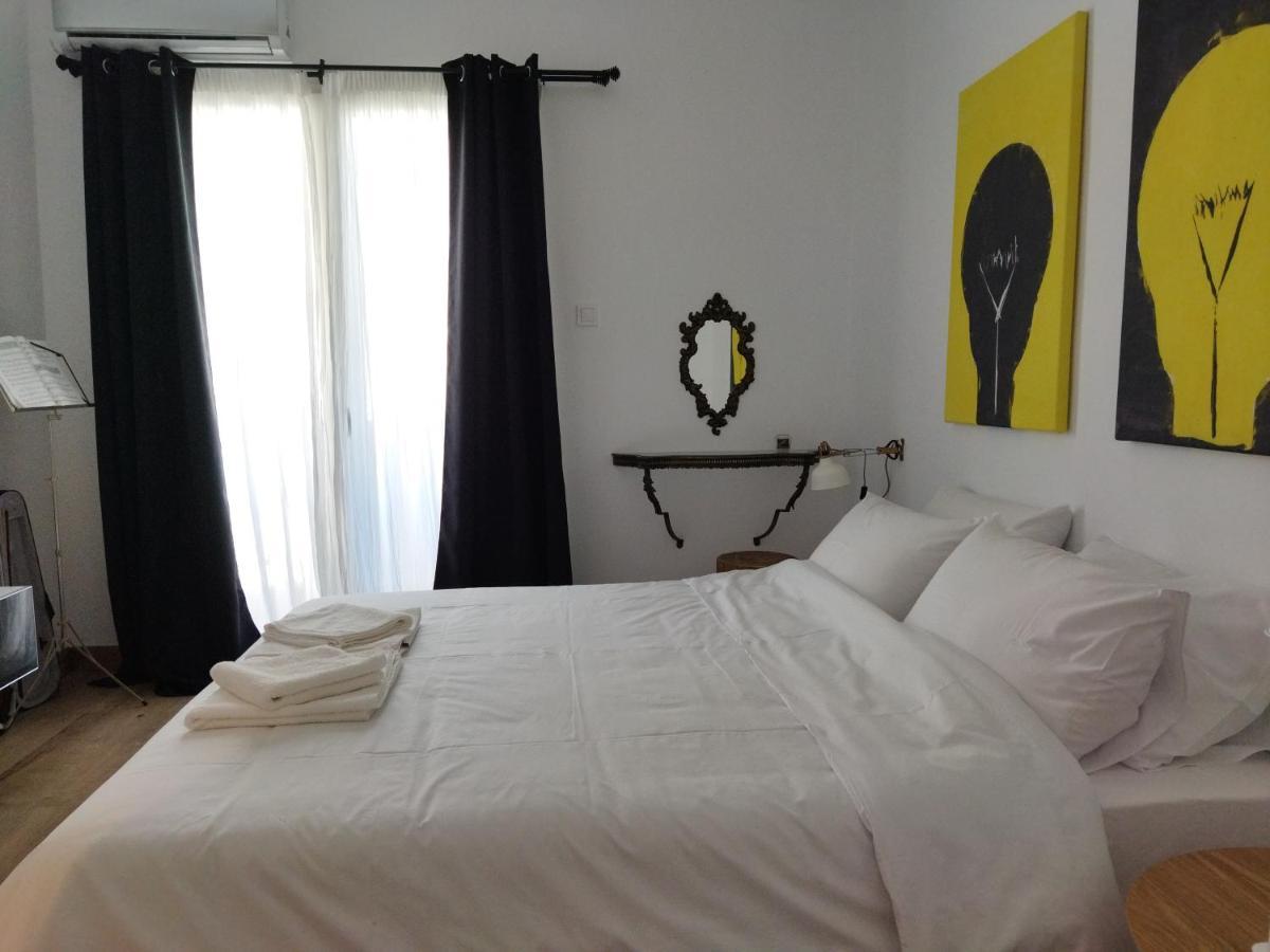 Minimal Apartment By The Beach Corinth Zewnętrze zdjęcie